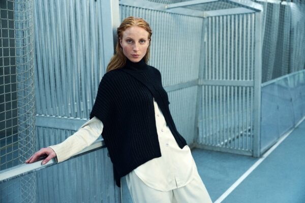 Nitto blouse w. High Neck Black 14781