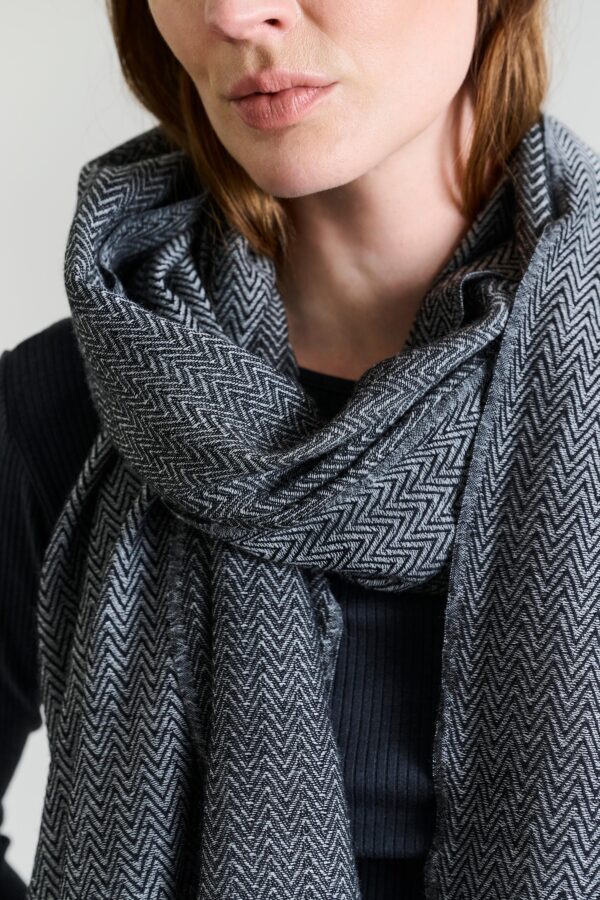Herringbone Scarf black/Lily White14884