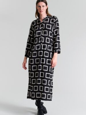 Iki Dress w. Buttons Hopscotch 14696