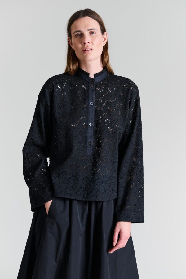 Kuroi Hana Shirt 14838