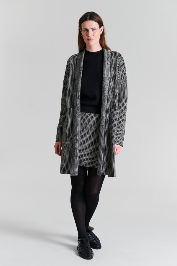 Nisu Cardigan Liquorice Lollipop 14861