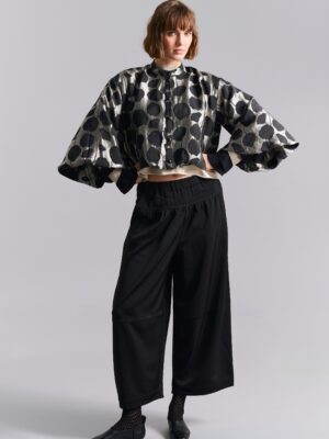 Flowerbomb Short Jacket Stone/Black 14900