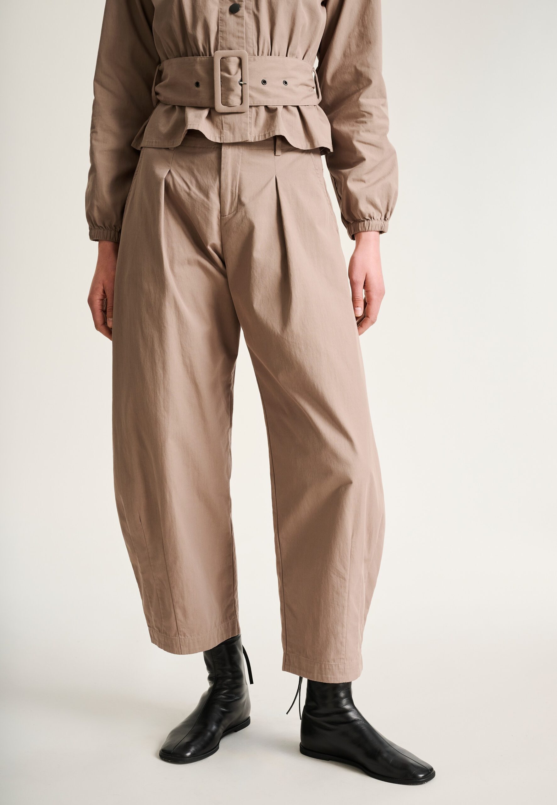 Tazuke Pintuck Pants Deer 15401